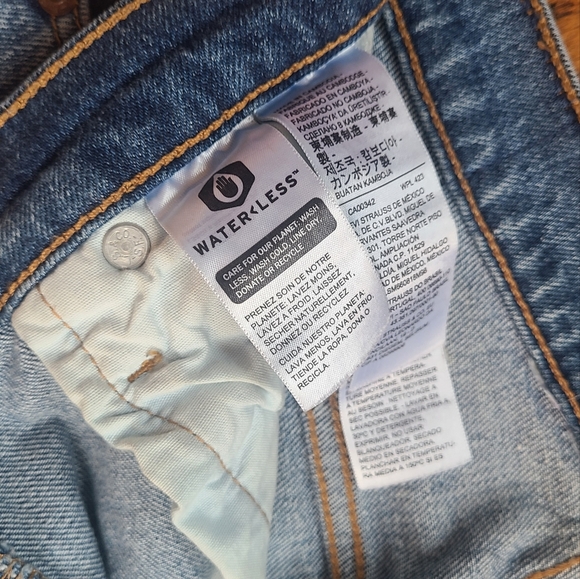 Like new Levis 501 S Skinny Jeans - Picture 9 of 9